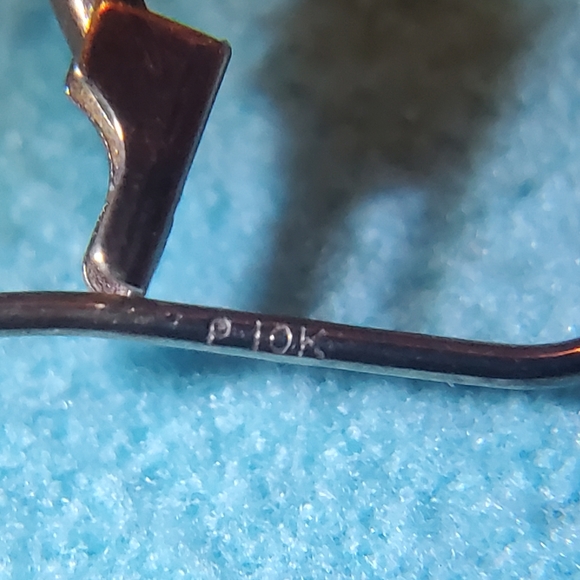 Pearl earrings. - Picture 5 of 8